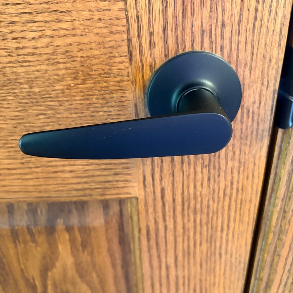 Amazon Basics Cambridge Door Lever Passage Matte Black Interior Handle Hardware